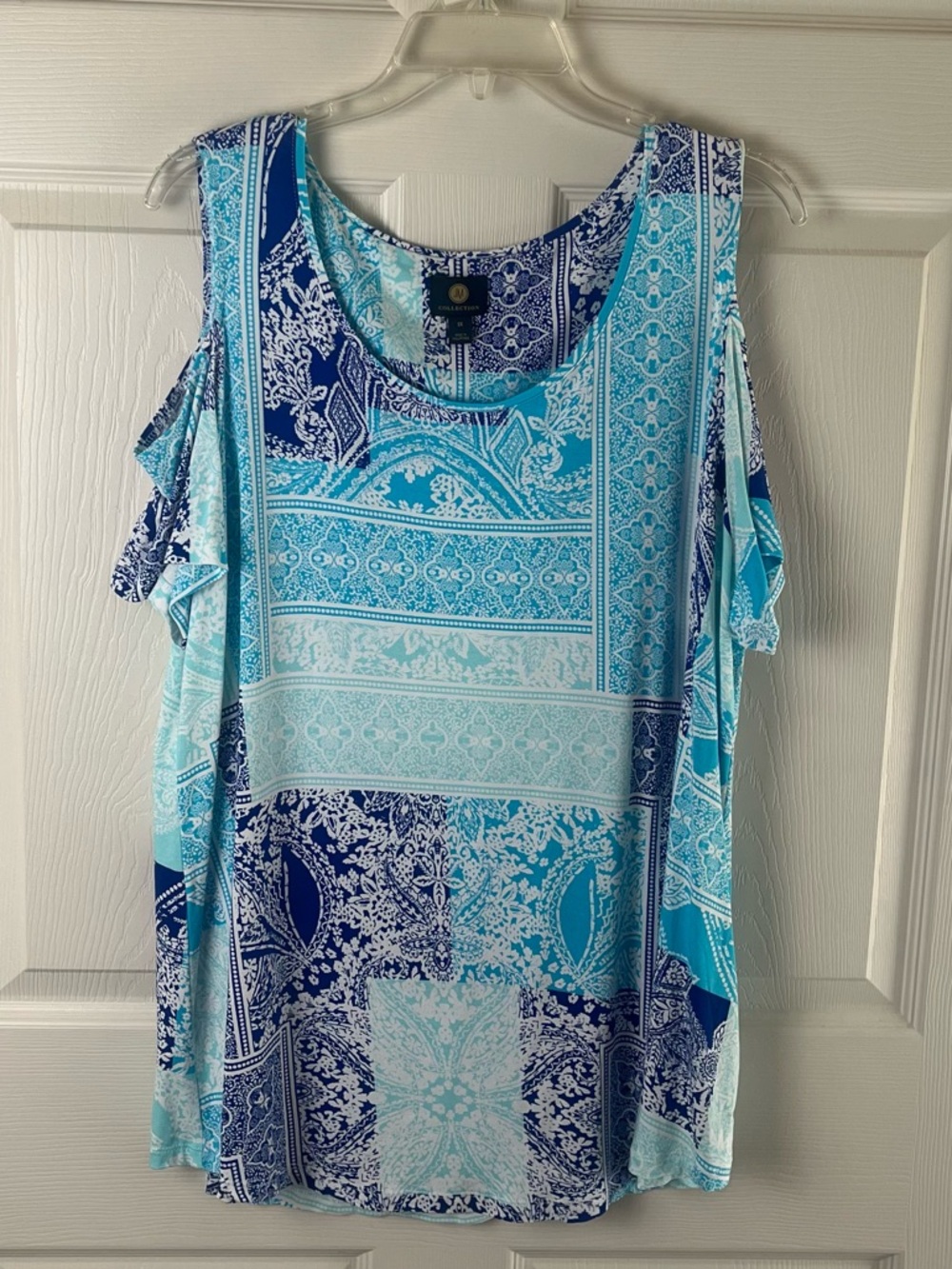JM Collection Aqua & Blue Paisley Cold-Shoulder Tank